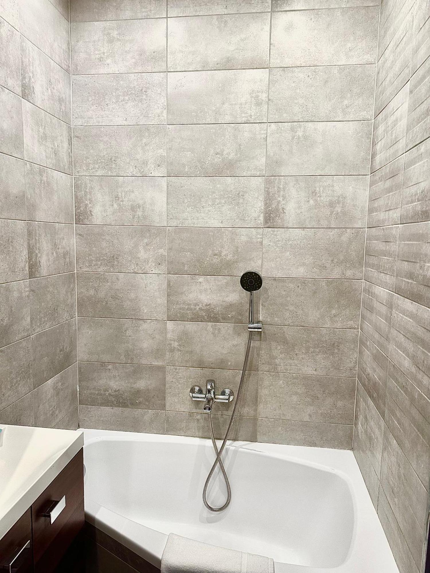 Апартаменти Apartament Blisko Centrum Варшава Екстер'єр фото